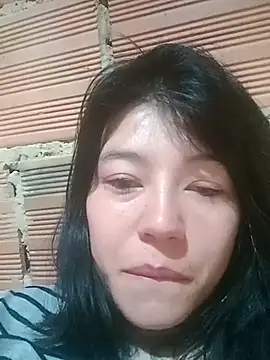 Angeline Thompson online show from November 9, 2025, 8:02 pm