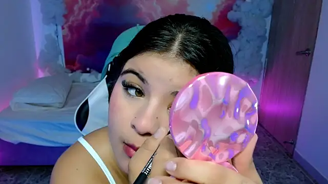 Sccarlett Gracee online show from November 29, 2025, 4:23 am