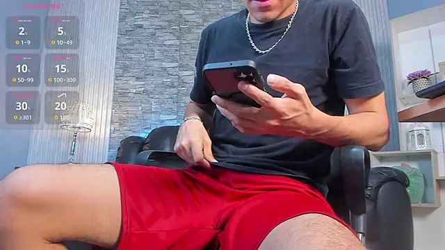 zack joness18 online show from February 17, 2026, 4:21 am