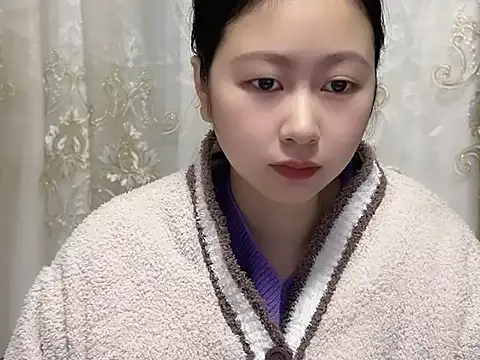 nuannuan35593 online show from January 12, 2026, 12:12 pm