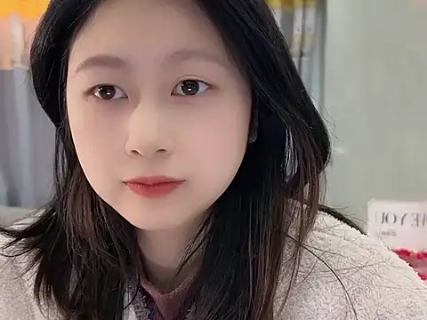 nuannuan35593 online show from January 14, 2026, 6:28 am