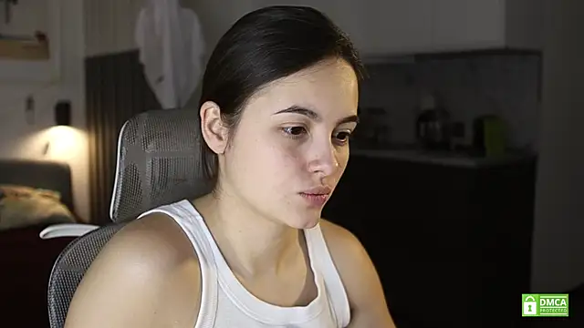 amelie shine online show from November 2, 2025, 11:37 am