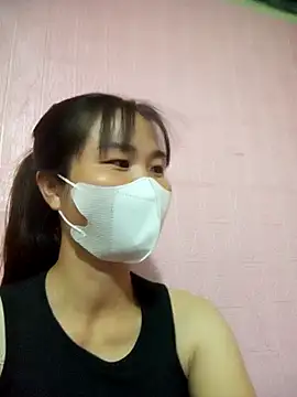 Donatella28 online show from October 25, 2025, 2:07 pm