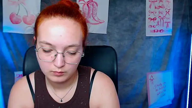 Snapshot of MissAriaa chatting on July 10, 2026, 12:05 pm MissAriaa online show from July 10, 2026, 12:05 pm