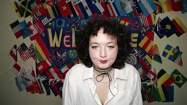 MissAriaa online show from October 25, 2025, 1:45 pm