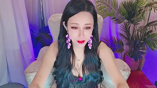 Vv123668 online show from November 29, 2025, 1:11 pm