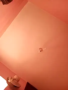 Anitaabbx online show from November 19, 2025, 9:53 am