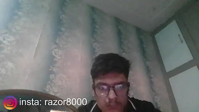 razor8000 online show from December 1, 2025, 9:10 am