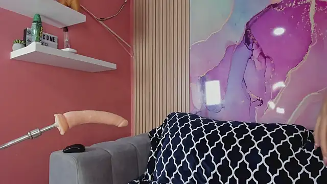 NhoanBrunette online show from November 7, 2025, 1:48 pm