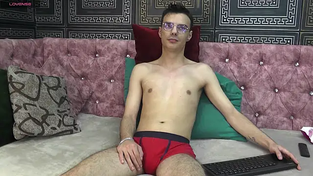 AidenStorm online show from November 22, 2025, 5:56 pm