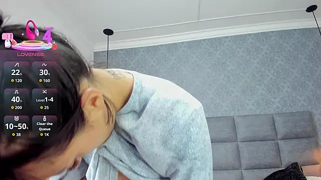 Luna Bella3 online show from November 29, 2025, 11:54 am