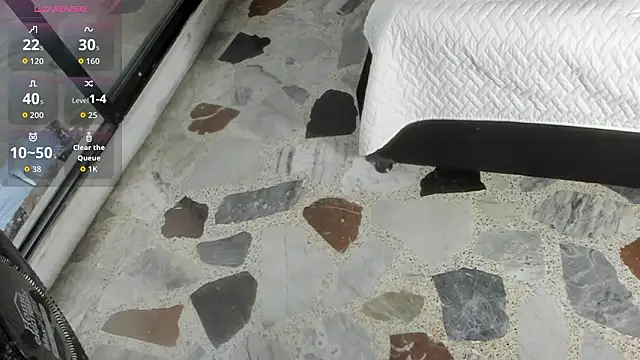 JanneBlossom  online show from February 16, 2026, 10:29 pm