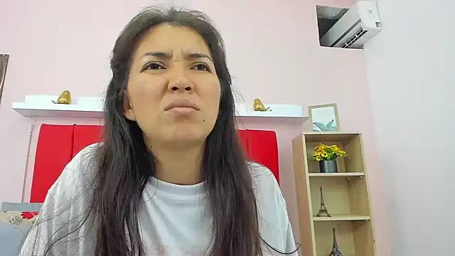 tammy sex25 online show from February 3, 2026, 11:48 am