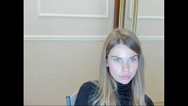 Snapshot of LinaBey chatting on November 26, 2025, 2:28 pm LinaBey online show from November 26, 2025, 2:28 pm