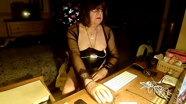 Snapshot of Sissypat53 chatting on January 9, 2026, 8:54 am Sissypat53 online show from January 9, 2026, 8:54 am