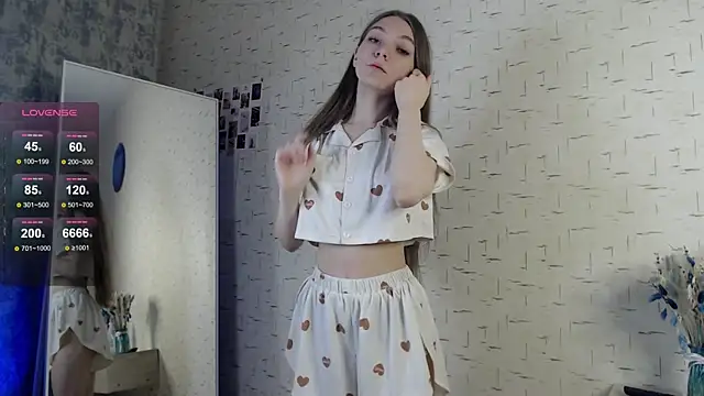 miragge  online show from November 2, 2025, 1:10 am