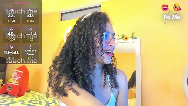 Snapshot of Keniia_rizz chatting on May 13, 2026, 7:21 pm Keniia rizz online show from May 13, 2026, 7:21 pm