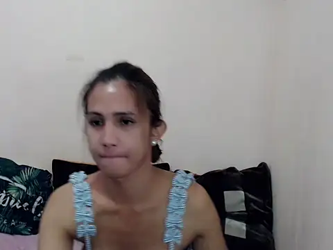 Snapshot of prettysam9 chatting on December 17, 2025, 7:46 am prettysam9 online show from December 17, 2025, 7:46 am