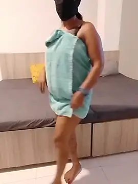 Snapshot of nudeasha3686 chatting on November 10, 2025, 12:32 pm nudeasha3686 online show from November 10, 2025, 12:32 pm