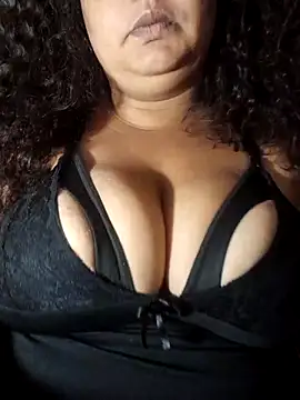 Snapshot of safirahot69 chatting on November 26, 2025, 3:17 am safirahot69 online show from November 26, 2025, 3:17 am