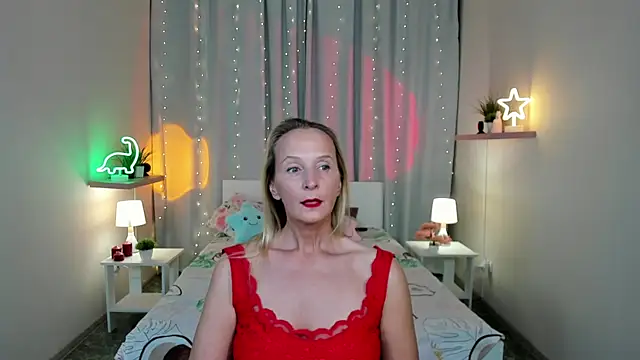 ScarlettPalmer online show from October 27, 2025, 11:33 am