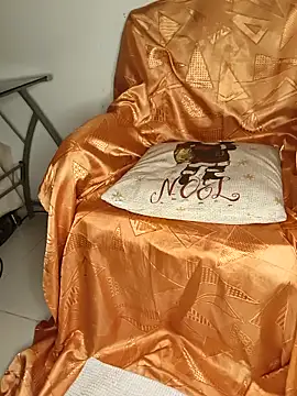 leona sumiza online show from November 22, 2025, 11:53 am