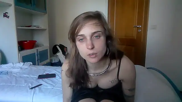 Snapshot of SinnEmily chatting on February 21, 2026, 3:03 pm SinnEmily online show from February 21, 2026, 3:03 pm