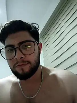 Mstfaavan64 online show from April 3, 2026, 12:17 am