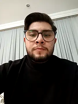 Mstfaavan64 online show from October 27, 2025, 8:43 pm