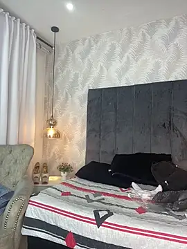 Snapshot of velina18 chatting on October 31, 2025, 3:25 am velina18 online show from October 31, 2025, 3:25 am