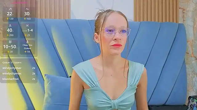 Snapshot of Salome_cruxx chatting on May 30, 2026, 12:11 pm Salome cruxx online show from May 30, 2026, 12:11 pm