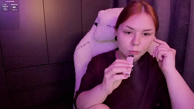 Snapshot of sophia_lix chatting on July 5, 2026, 7:54 pm sophia lix online show from July 5, 2026, 7:54 pm