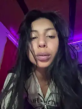 anny  18 online show from November 11, 2025, 5:57 am