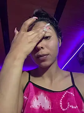 anny  18 online show from November 8, 2025, 1:53 am