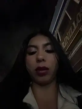 anny  18 online show from November 10, 2025, 2:27 am