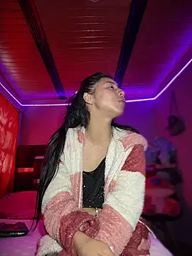 anny  18 online show from November 23, 2025, 6:40 pm