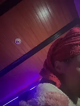 anny  18 online show from November 22, 2025, 11:25 pm