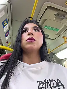 anny  18 online show from November 13, 2025, 10:02 pm