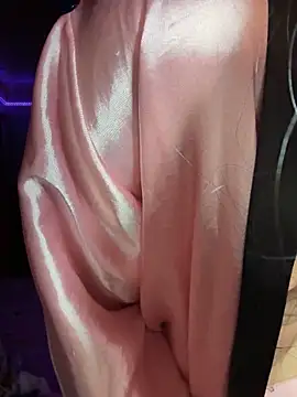 anny  18 online show from November 5, 2025, 4:37 am