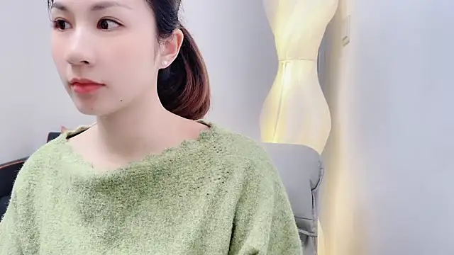 lvy-002 online show from March 24, 2026, 2:33 am