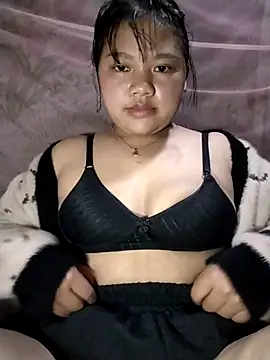 Smay69  online show from December 2, 2025, 5:09 am