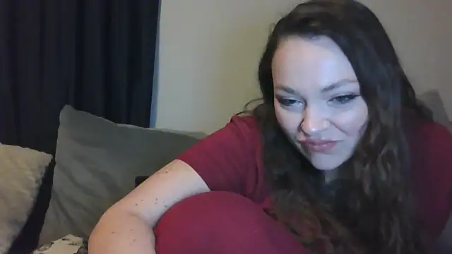 BartenderSteph online show from November 24, 2025, 4:56 am