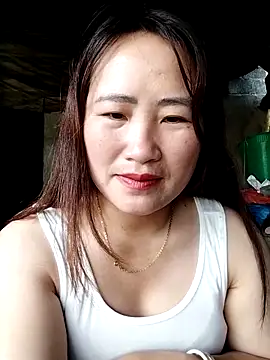 Snapshot of emini-xx chatting on December 19, 2025, 3:10 am emini-xx online show from December 19, 2025, 3:10 am