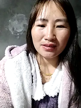 Snapshot of emini-xx chatting on February 9, 2026, 1:25 am emini-xx online show from February 9, 2026, 1:25 am