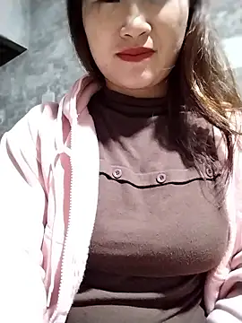 Snapshot of emini-xx chatting on January 9, 2026, 2:07 am emini-xx online show from January 9, 2026, 2:07 am