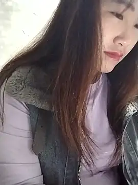 Snapshot of emini-xx chatting on January 14, 2026, 2:26 am emini-xx online show from January 14, 2026, 2:26 am