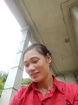 Snapshot of doggy-00 chatting on October 27, 2025, 7:31 am doggy-00 online show from October 27, 2025, 7:31 am