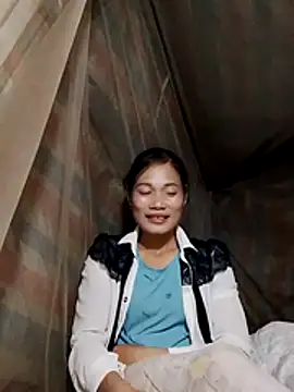 Snapshot of doggy-00 chatting on November 18, 2025, 11:46 am doggy-00 online show from November 18, 2025, 11:46 am