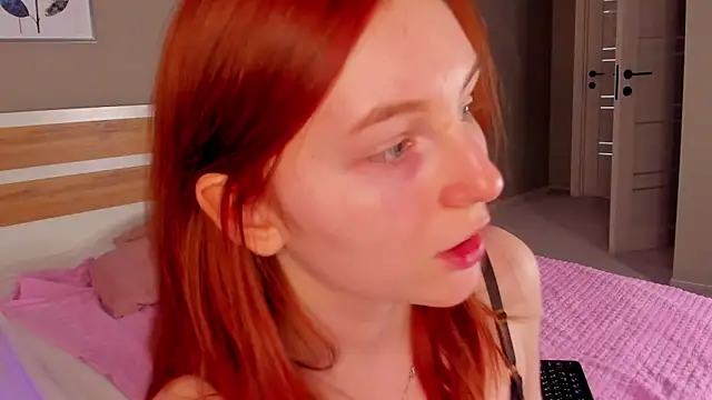 AngelWisee online show from April 6, 2026, 4:46 am