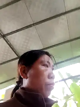 bella-la online show from November 5, 2025, 12:58 am